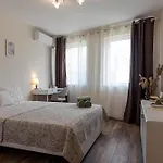 1br Nomad-friendly 15mins Walk To Centre With Designated Workspace Apartament Warna