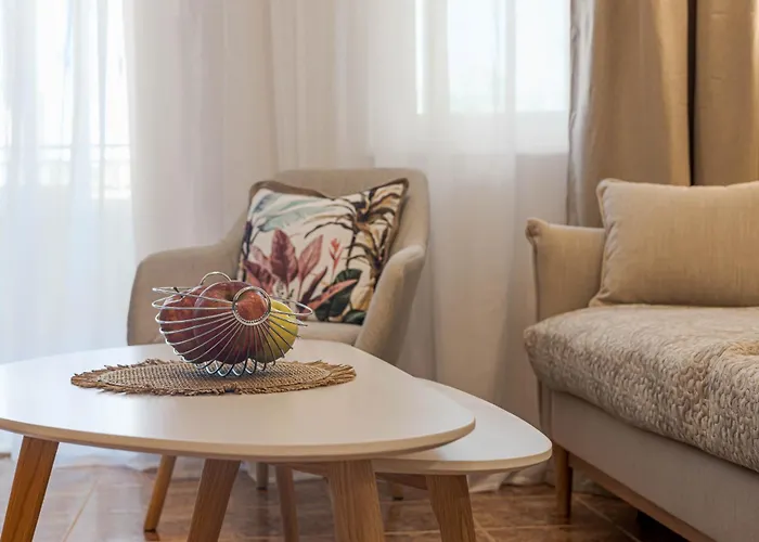 Lejlighed 1br 8 Mins To With Designated Workspace